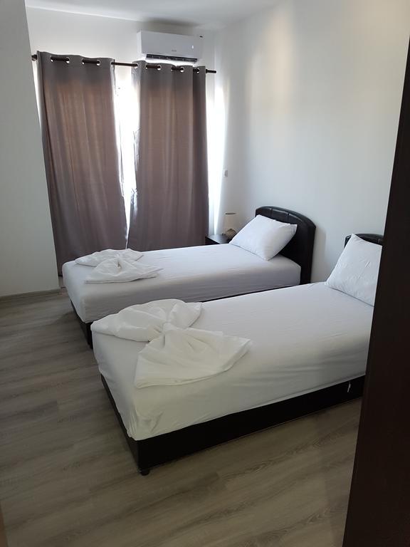 Avdiu Apartment Улцинь Екстер'єр фото