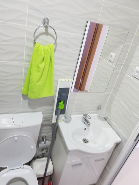 Avdiu Apartment Улцинь Екстер'єр фото