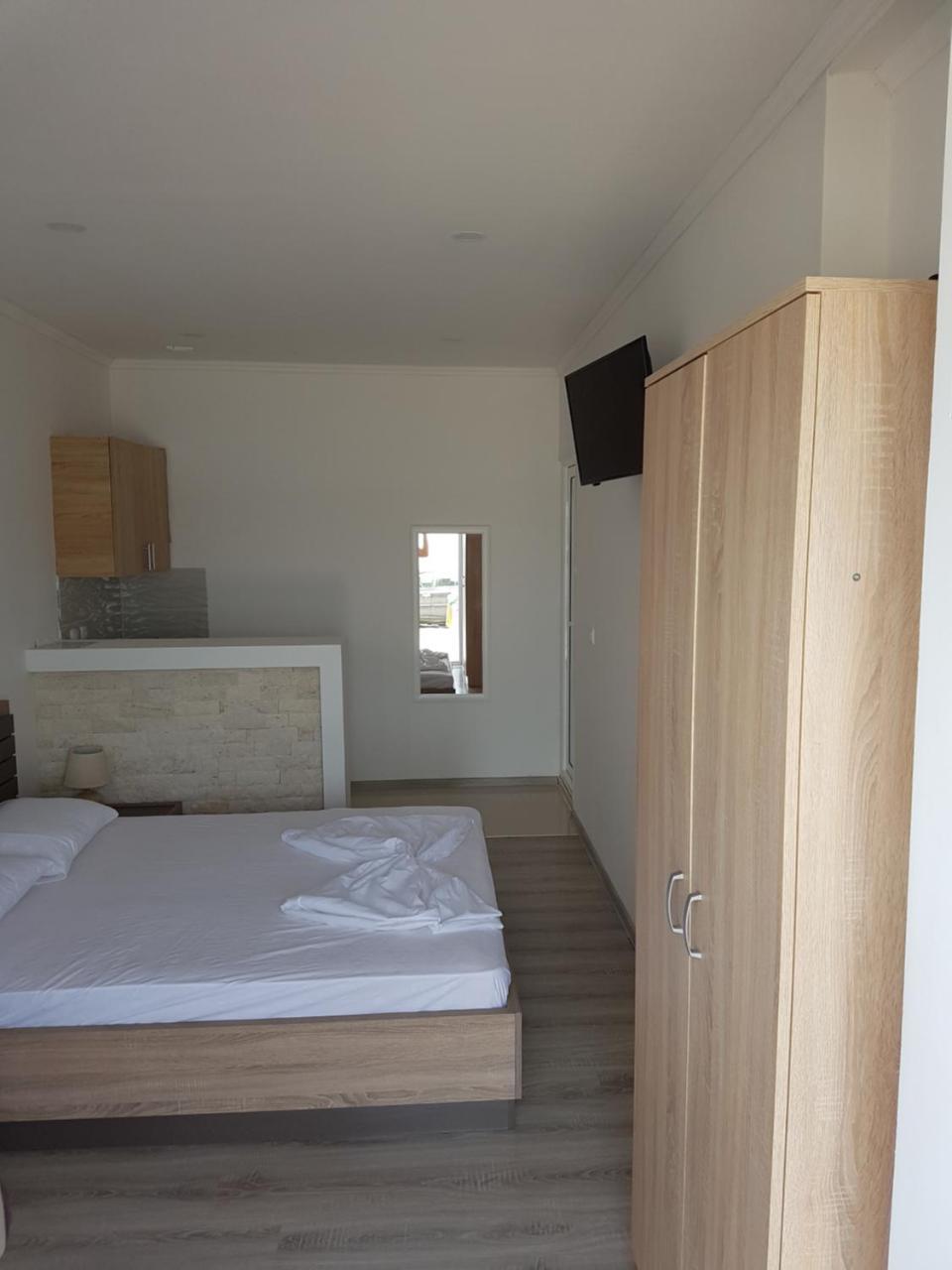 Avdiu Apartment Улцинь Екстер'єр фото